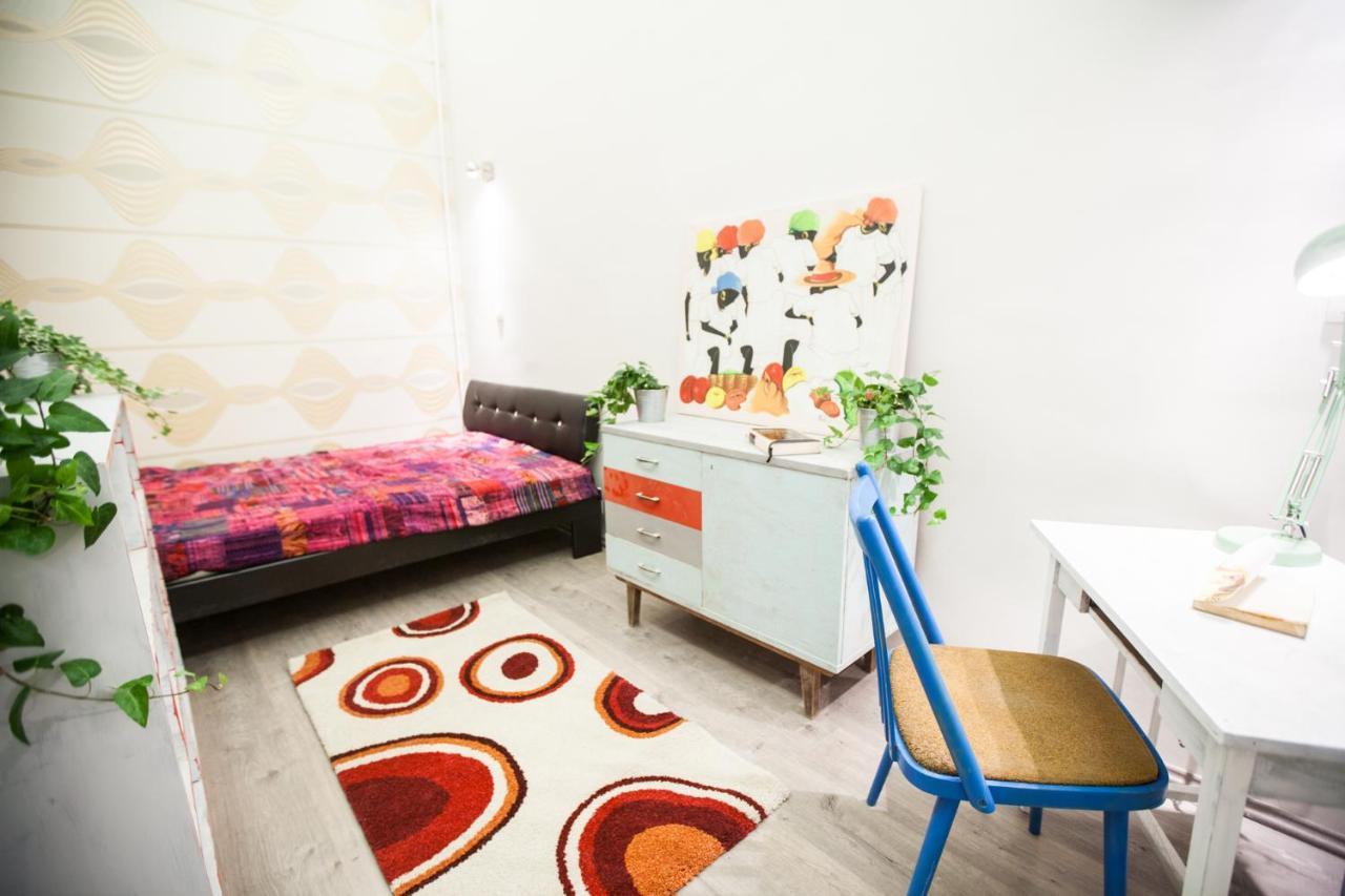 N40 By Small Home Budapest Luaran gambar